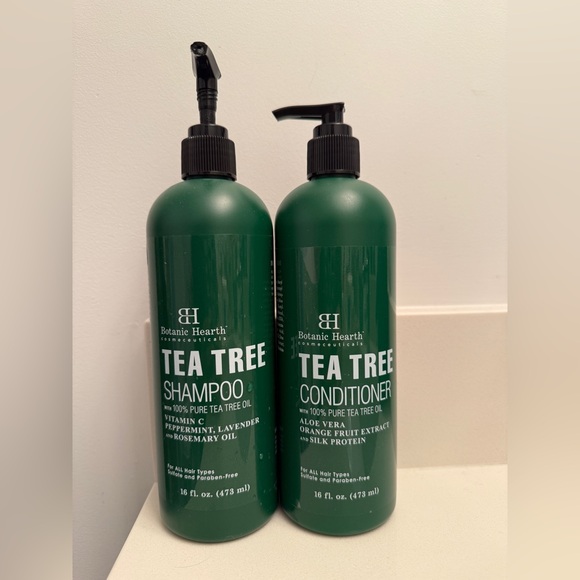 Botanic Hearth Tea Tree Shampoo and Conditioner Set - Picture 3 of 3